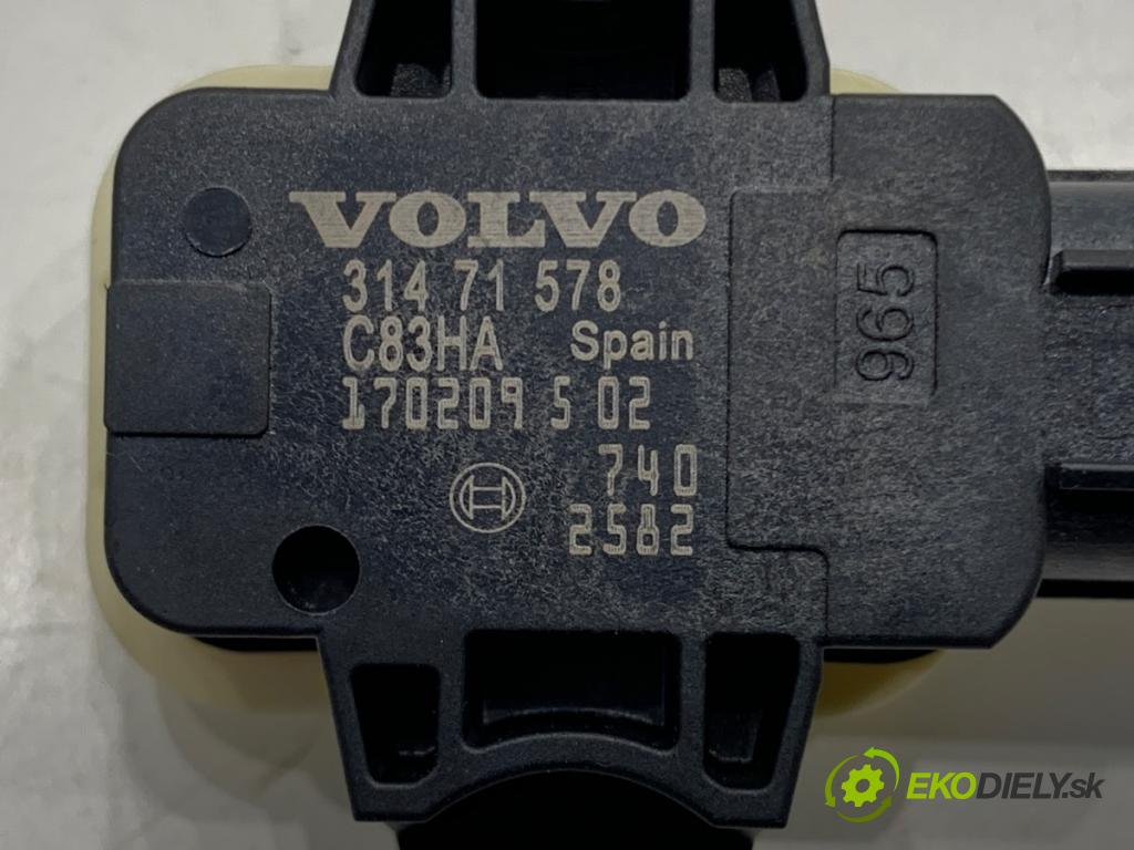 VOLVO XC60 I SUV 2017 110 kW D3 1969 Snímač nárazu 31471578 (Snímač nárazu)