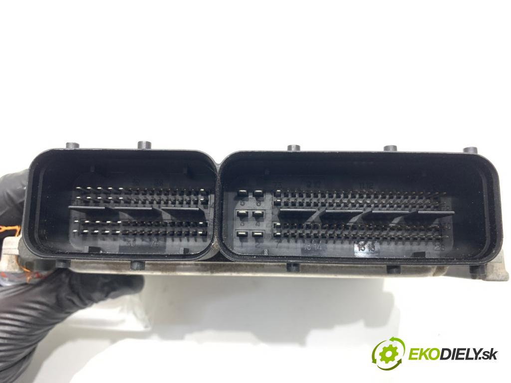 HYUNDAI i40 sedan 2012 99 kW 1.6 GDI 1591 riadiaca jednotka Motor 39110-2BAR5 (Riadiaca jednotka)