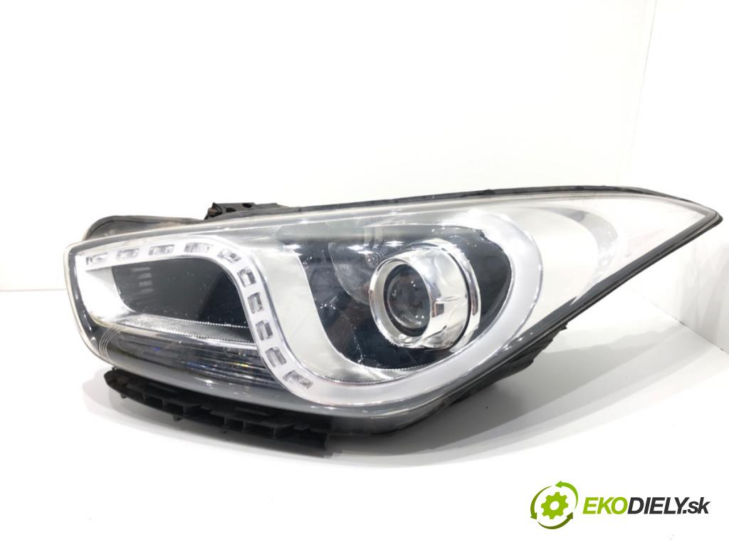 HYUNDAI i40 sedan 2012 99 kW 1.6 GDI 1591 světlomet levý přední část 92101-3Z001