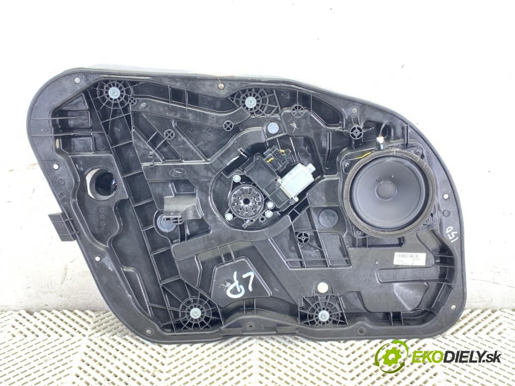 HYUNDAI i40 sedan 2012 99 kW 1.6 GDI 1591 mechanismus okna levý přední část