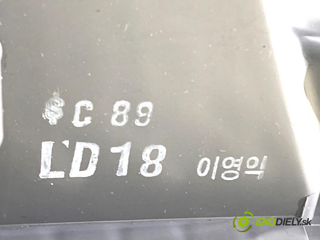 HYUNDAI i40 sedan 2012 99 kW 1.6 GDI 1591 Výhrevné teleso, radiátor kúrenia komplet KOMBAJN  (Radiátor kúrenia)