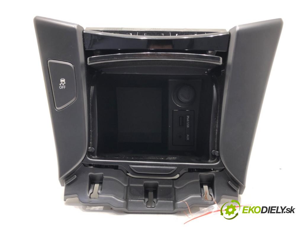 HYUNDAI i40 I (VF) 2012 - 2022    1.6 GDI 99 kW [135 KM] benzyna 2012 - 2022  Priehradka, kastlík HNÍZDO: USB 84635-3Z100