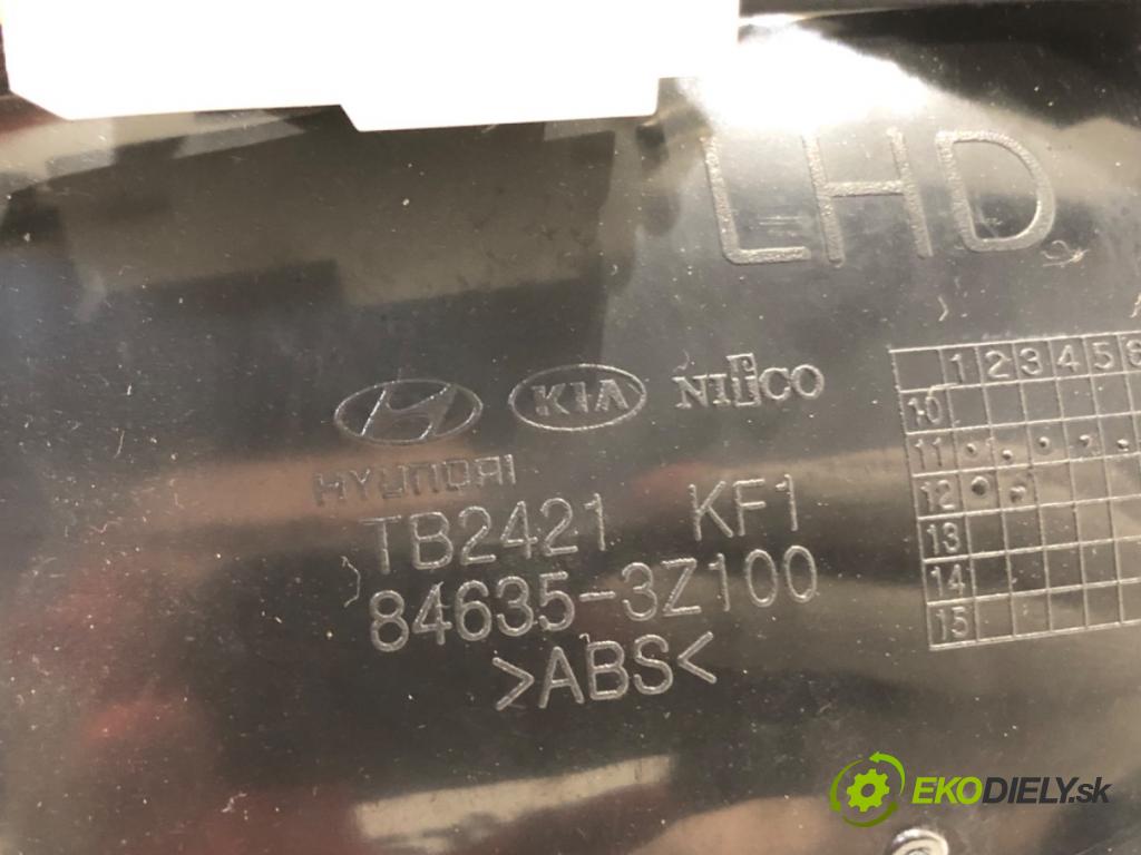 HYUNDAI i40 I (VF) 2012 - 2022    1.6 GDI 99 kW [135 KM] benzyna 2012 - 2022  Priehradka, kastlík HNÍZDO: USB 84635-3Z100