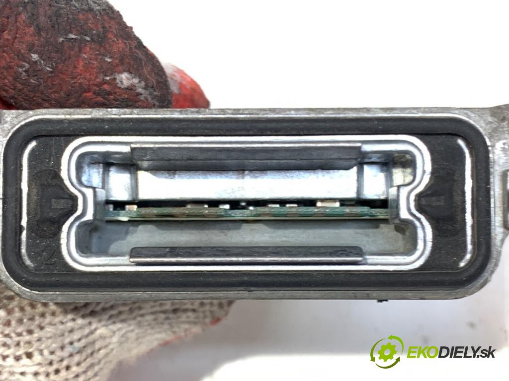 BMW E87 liftback 2006 120 kW 120 d 1995 Menič XENON 89034934 (Riadiaca jednotka xenónu)