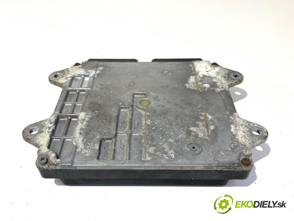 MITSUBISHI COLT VI liftback 2007 70 kW 1.3 1332 riadiaca jednotka Motor 1351507279 (Riadiaca jednotka)