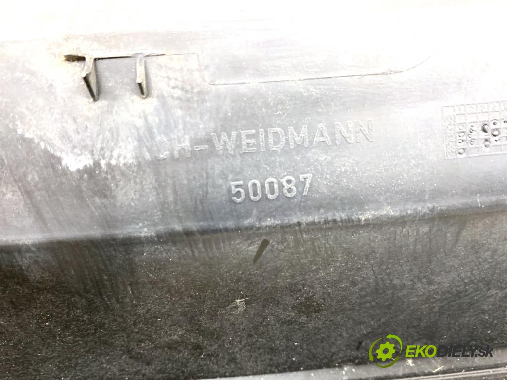 MITSUBISHI COLT VI liftback 2007 70 kW 1.3 1332 Torpédo, plast pod čelné okno 7405A131 (Torpédo (plast pod čelným sklom))