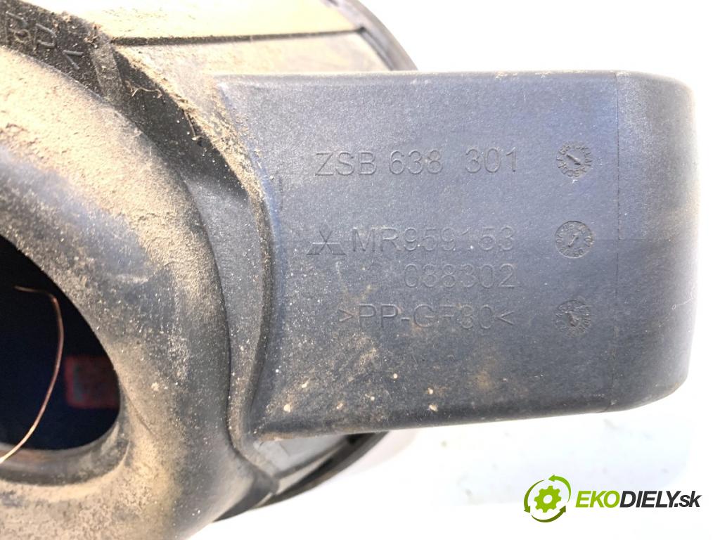 MITSUBISHI COLT VI liftback 2007 70 kW 1.3 1332 Dvierka nádrže paliva MR959153 (Kľučka dverí ostatné)