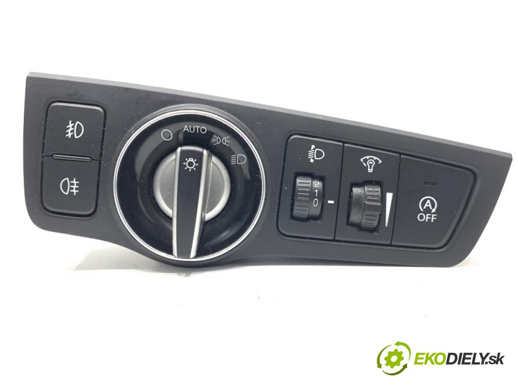 HYUNDAI i40 sedan 2012 99 kW 1.6 GDI 1591 Spínač svetiel 93300-3Z200