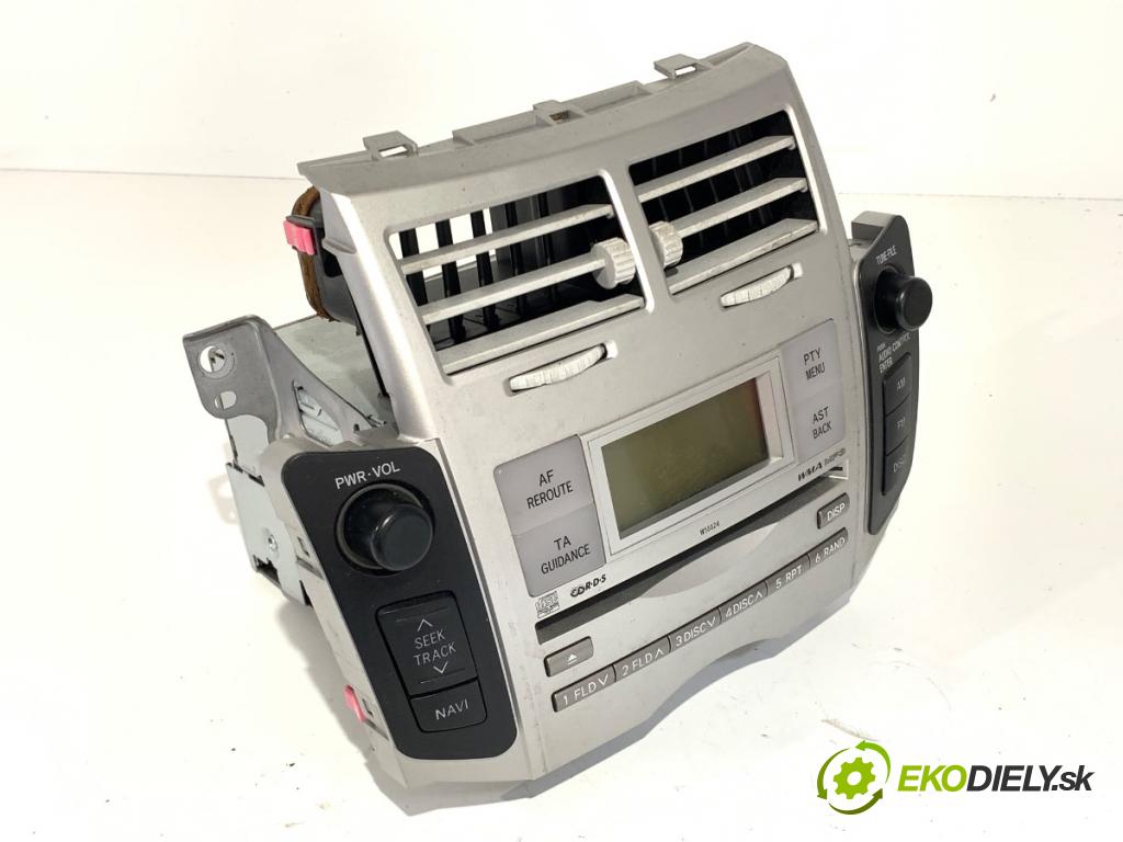 TOYOTA YARIS II liftback 2006 64 kW 1.3 VVT-i (SCP90_) 1298 RADIO 86120-OD210 (Audio zariadenie)