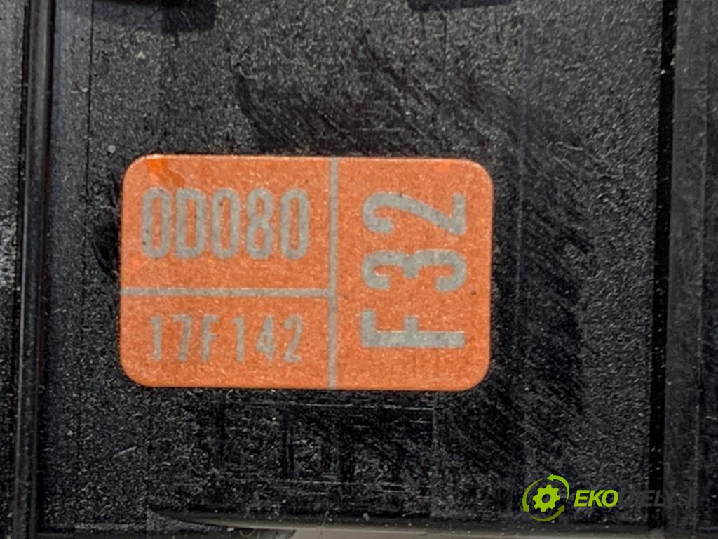 TOYOTA YARIS II liftback 2006 64 kW 1.3 VVT-i (SCP90_) 1298 Prepínač kombinovaný 0D080-17F142 (Prepínacie páčky pod volantom)