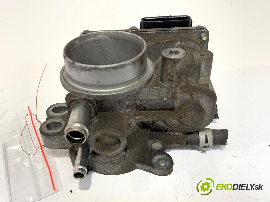 TOYOTA YARIS II liftback 2006 64 kW 1.3 VVT-i (SCP90_) 1298 Škrtiaca klapka 22030-23010 (Škrtiaca klapka)