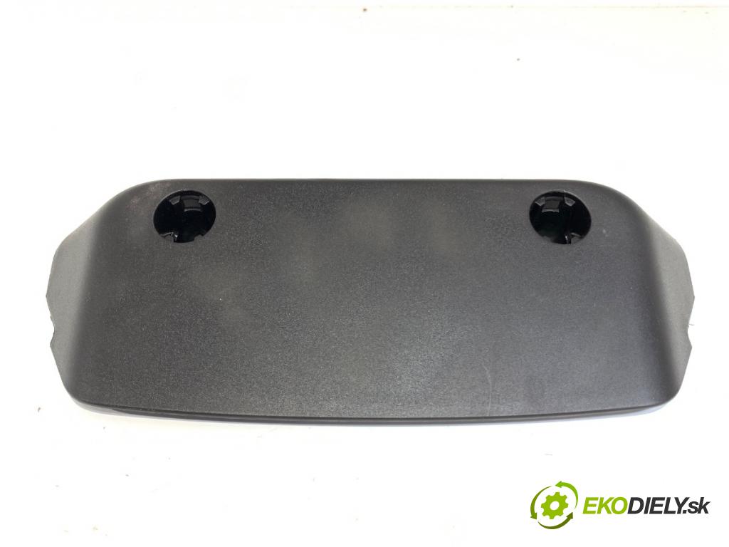 TOYOTA YARIS II liftback 2006 64 kW 1.3 VVT-i (SCP90_) 1298 Svetlo brzdových svetiel 288-16698