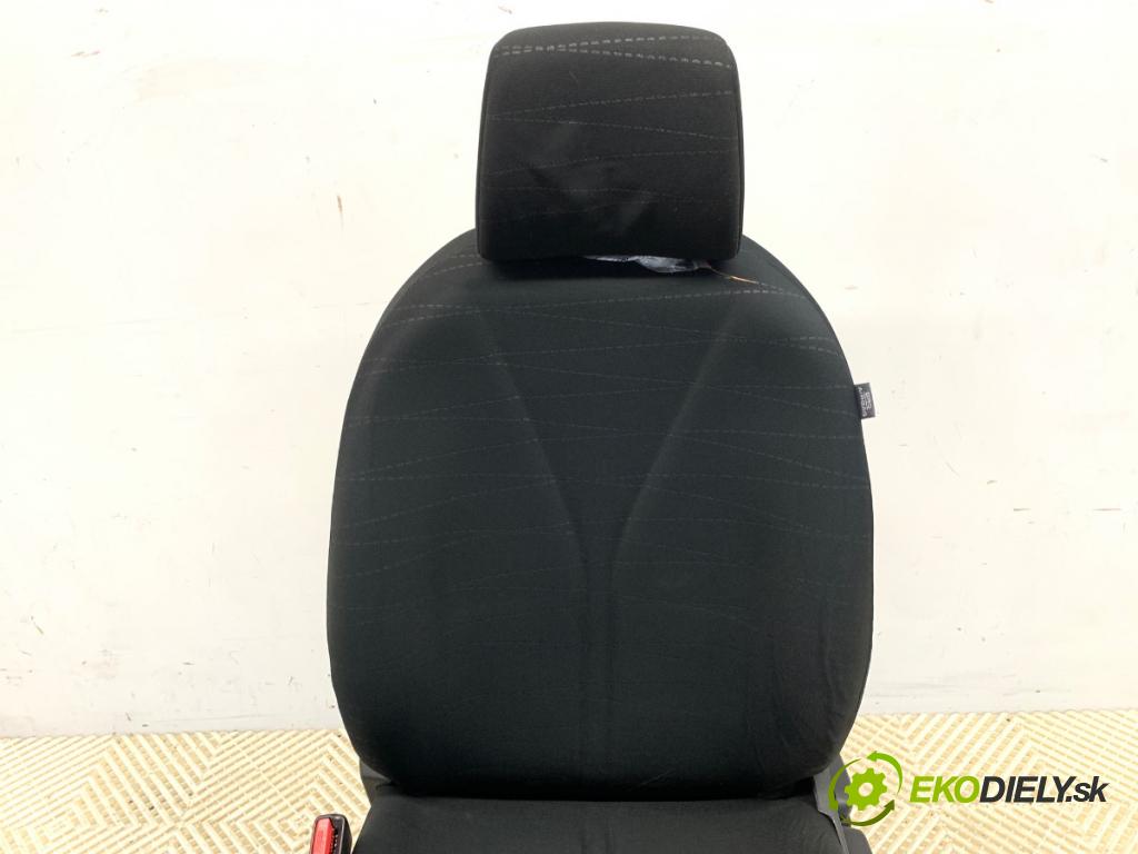 TOYOTA YARIS (_P9_) 2005 - 2014    1.3 VVT-i (SCP90_) 64 kW [87 KM] benzyna 2005 - 2010  Sedadlo ľavy predný