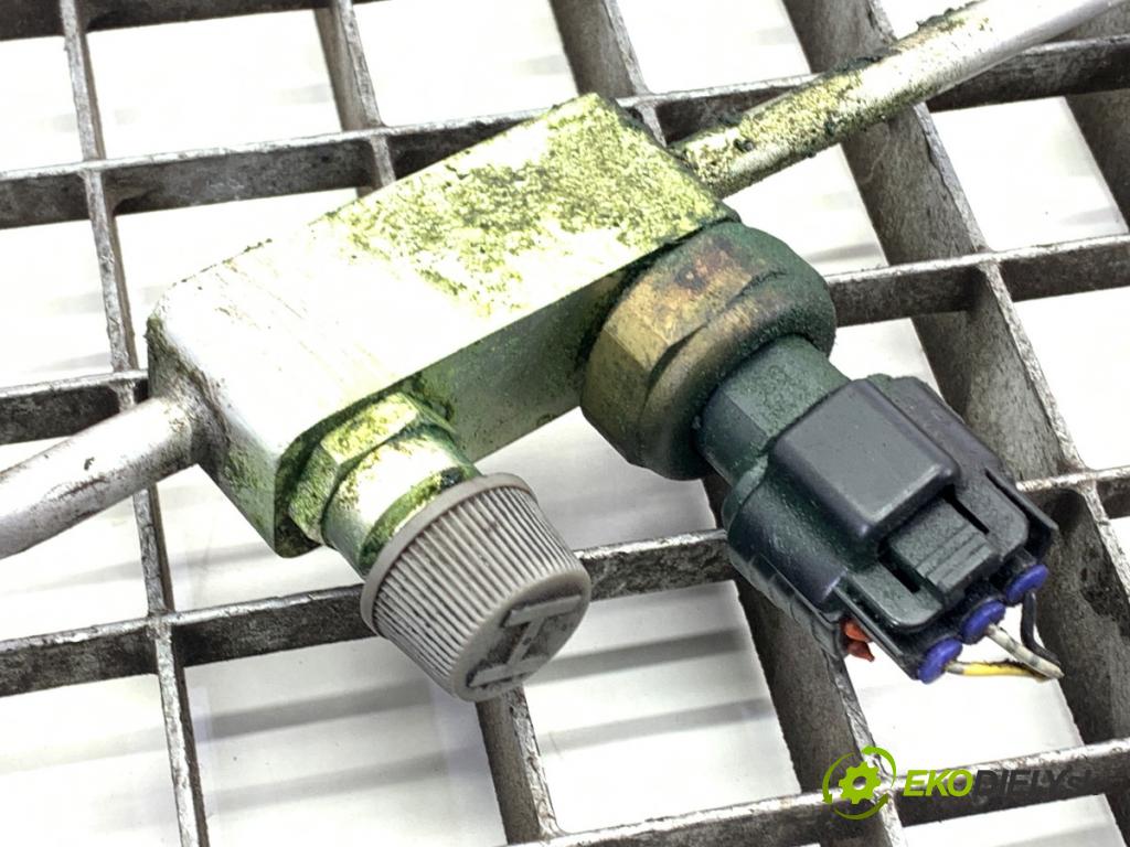 TOYOTA YARIS II liftback 2006 64 kW 1.3 VVT-i (SCP90_) 1298 rúrka klimatizácie  (Rúrka klimatizácie)