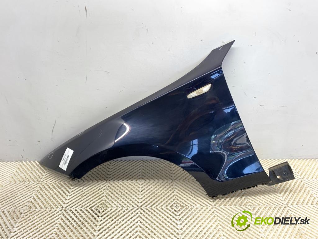 BMW E87 liftback 2008 105 kW 118 d 1995 blatník levý přední část 
