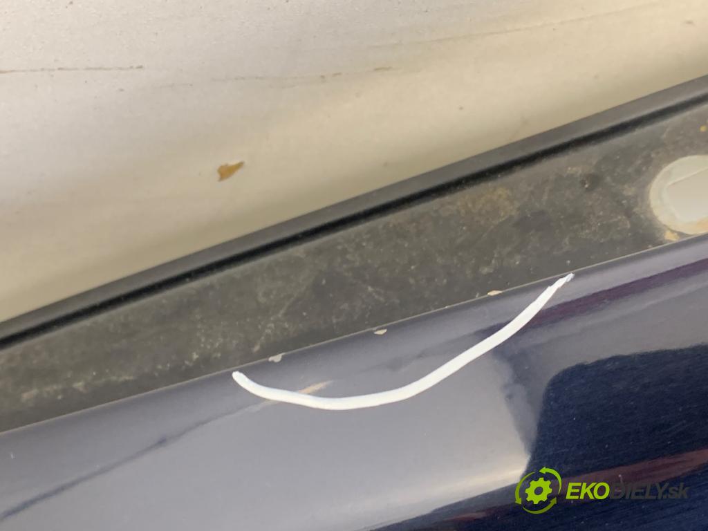 BMW E87 liftback 2008 105 kW 118 d 1995 blatník levý přední část