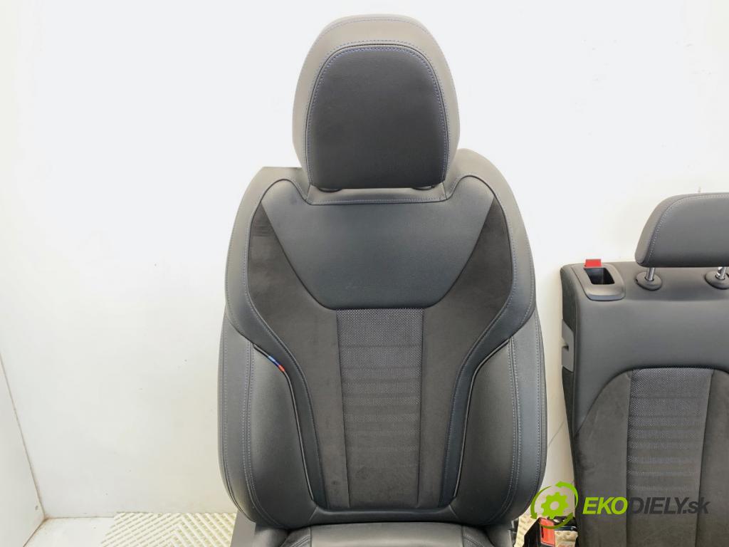 BMW G21 Kombi 2021 190 kW 330 i 1998 Sedadlá, sedačky Sedadlo bočné