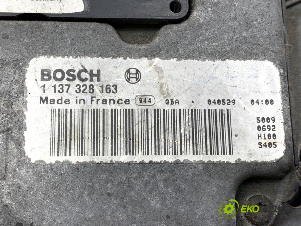 AUDI A8 D3 sedan 2003 202 kW 4.0 TDI quattro 3936 Ventilátor klimatizácie 1137328163 (Ventilátor chladiča klimatizácie)