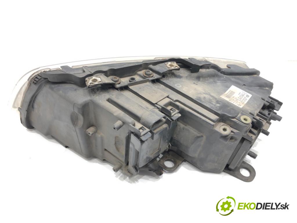 AUDI A8 D3 sedan 2003 202 kW 4.0 TDI quattro 3936 světlomet pravý přední část XENON 4E0941004BR