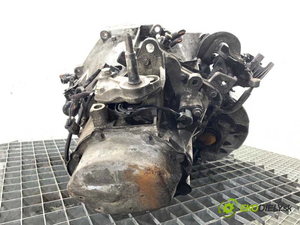 PEUGEOT PARTNER II Nadwozie pełne/minivan 2012 66 kW 1.6 HDi 1560 převodovka 20ET11 (Převodovky)