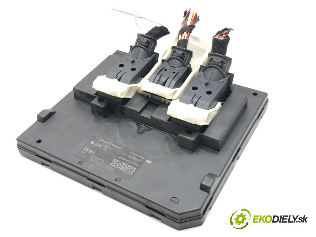 VW GOLF VII liftback 2013 77 kW 1.2 TSI 1197 Modul komfortu 5Q0937084AA (Modul komfortu)