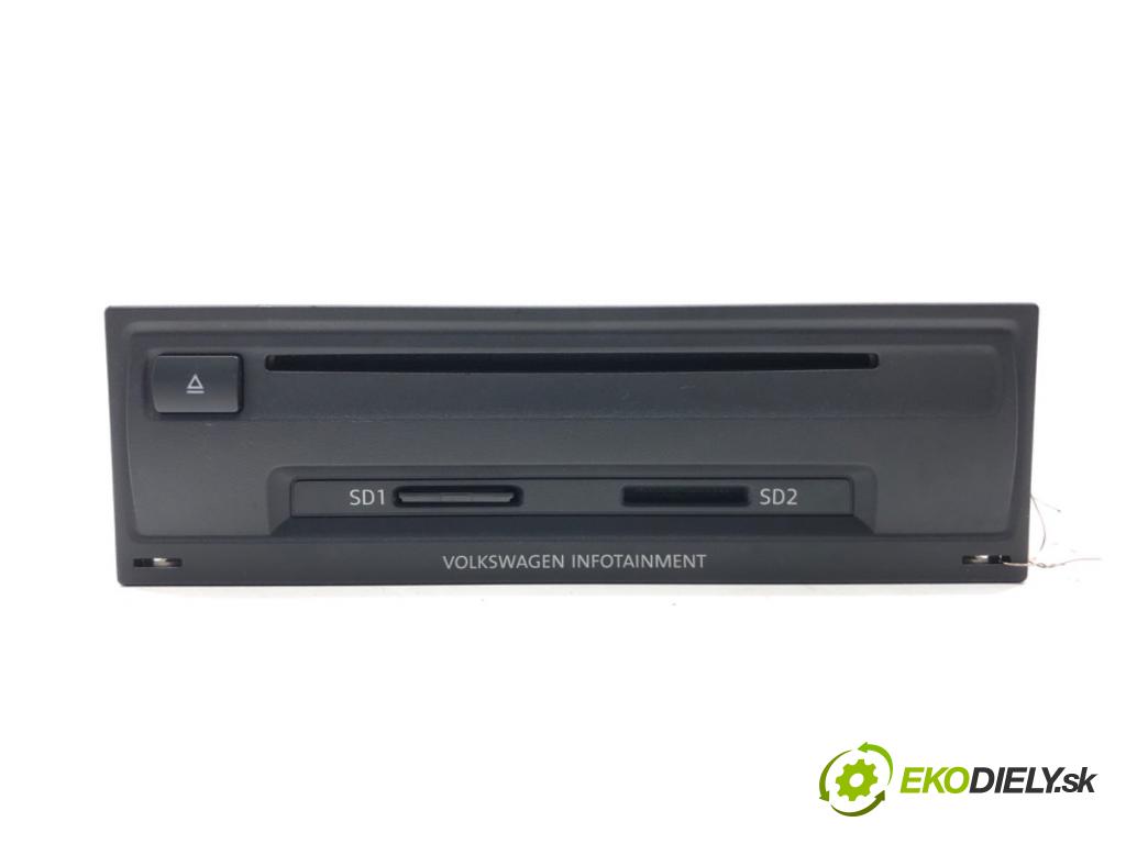 VW GOLF VII (5G1, BQ1, BE1, BE2) 2012 - 2022    1.2 TSI 77 kW [105 KM] benzyna 2012 - 2017  čítač navigácie 5G0035846A (Elektrosúčasti ostatné)