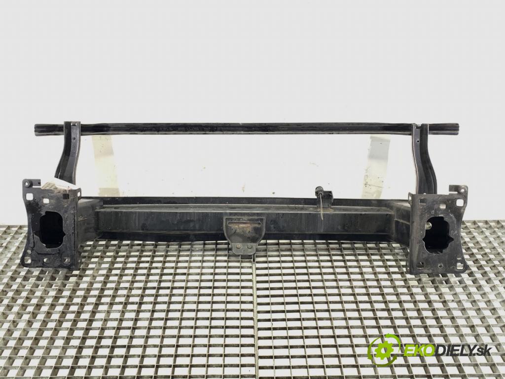 VW GOLF VII liftback 2013 77 kW 1.2 TSI 1197 Výstuha nárazníka predný  (Výstuhy predné)