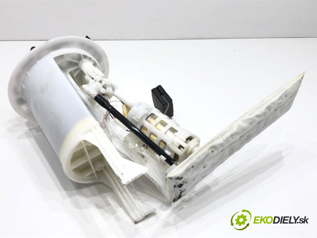 TOYOTA YARIS (_P13_) 2010 - 2022    1.3 (NSP130_) 73 kW [99 KM] benzyna 2011 - 2022  pumpa paliva 77704-0D070