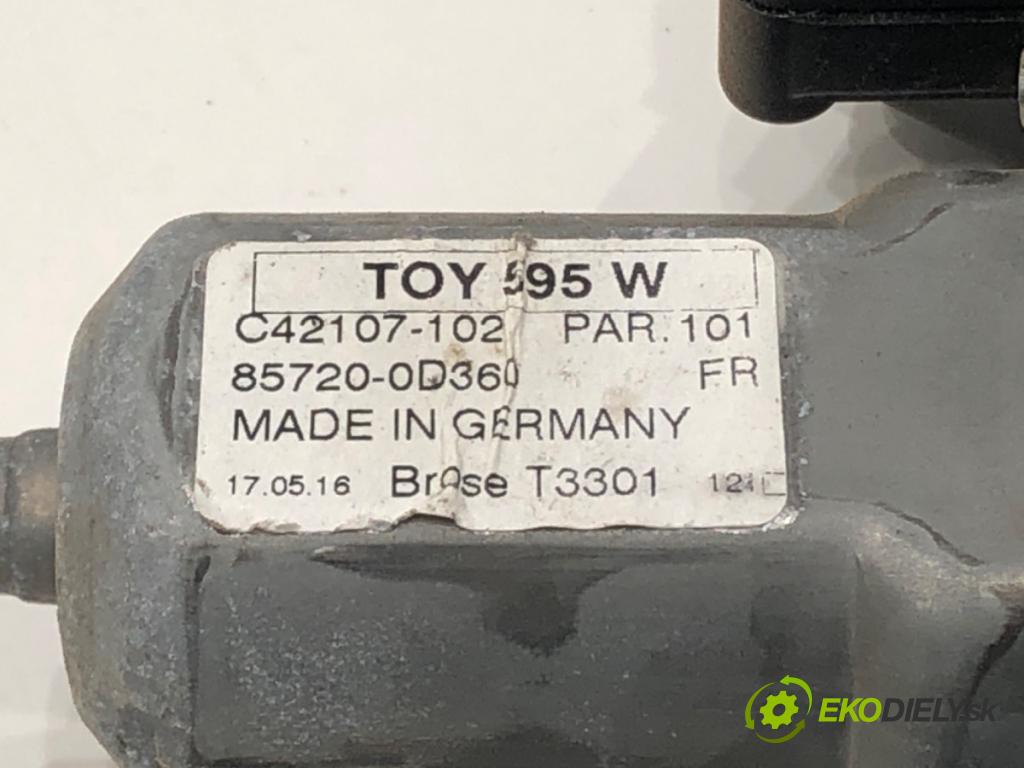 TOYOTA YARIS (_P13_) 2010 - 2022    1.3 (NSP130_) 73 kW [99 KM] benzyna 2011 - 2022  mechanismus okna levý přední část 85702-02020