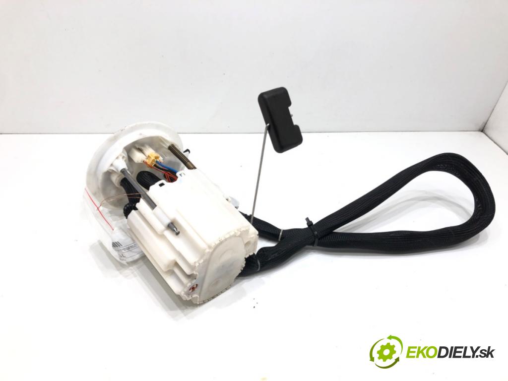 VOLVO XC60 I SUV 2017 110 kW D3 1969 pumpa paliva 0580204023 31274669
