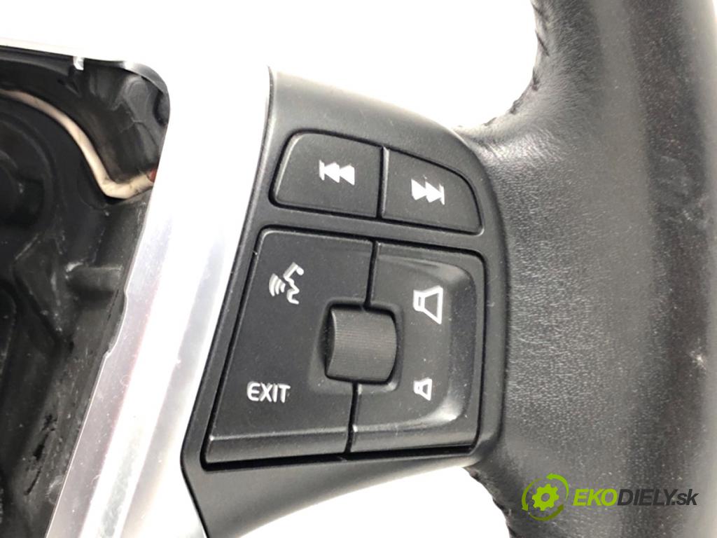 VOLVO XC60 I SUV 2017 110 kW D3 1969 Volant 34220709A (Volant)