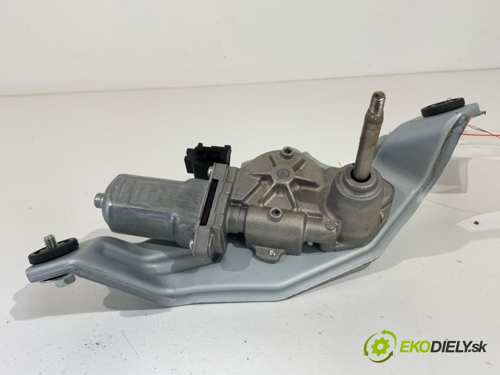 HYUNDAI KONA SUV 2020 150 kW EV  Motor stieračov zad 98700-J9000