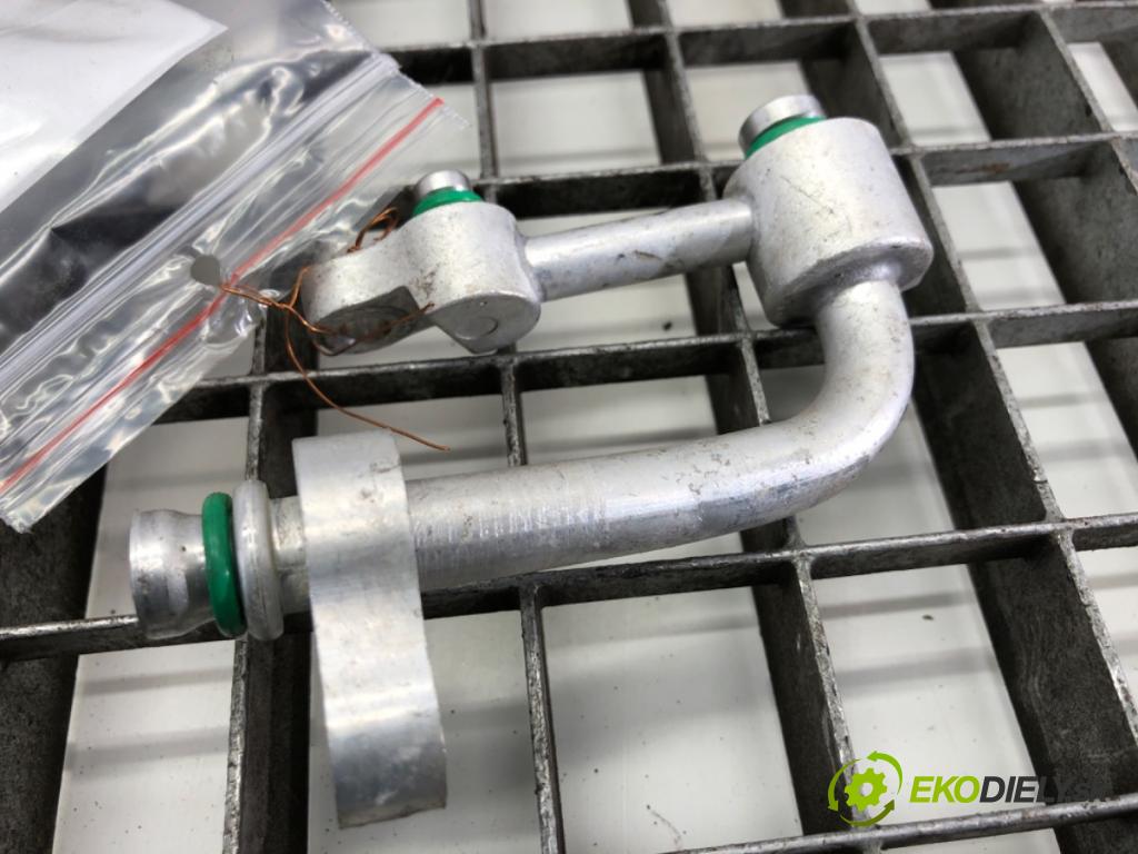 HYUNDAI KONA SUV 2020 150 kW EV  rúrka klimatizácie  (Rúrka klimatizácie)