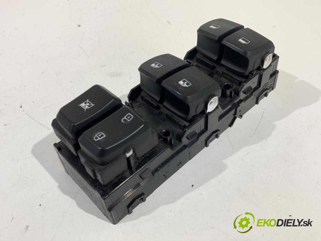 HYUNDAI KONA SUV 2020 150 kW EV  Prepínač okien 93570-J9200TMT (Prepínacie páčky pod volantom)