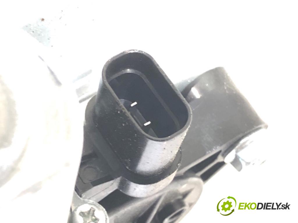 HYUNDAI KONA SUV 2020 150 kW EV  mechanismus okna levý zadní část 82460J9000