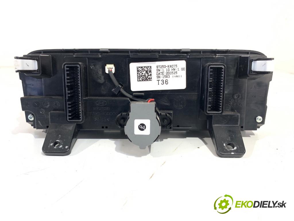 HYUNDAI KONA SUV 2020 150 kW EV  Panel ovládania kúrenia 97250-K4075 (Prepínacie páčky pod volantom)