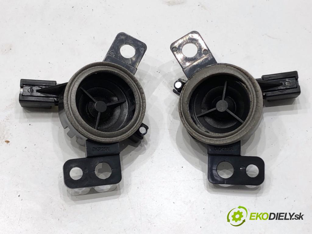 HYUNDAI KONA SUV 2020 150 kW EV reproduktory 96330-J9000 96330-J9100