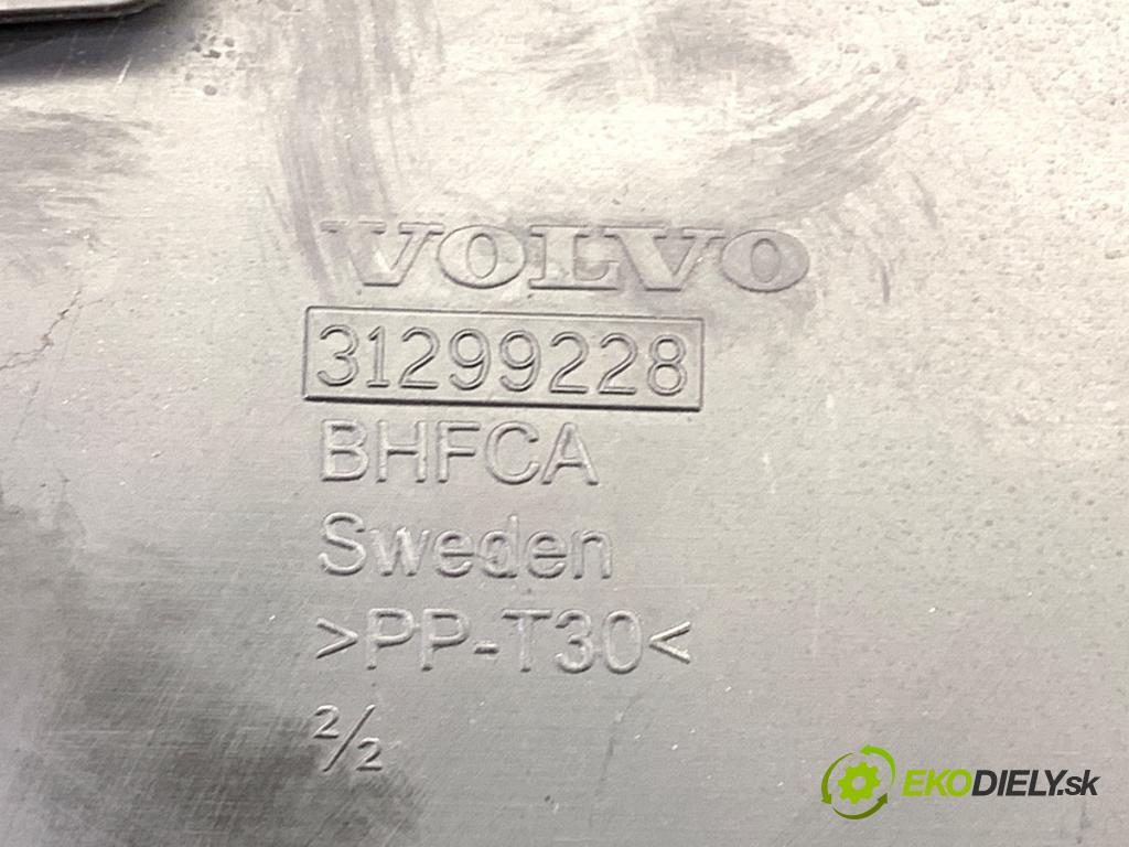 VOLVO XC60 I SUV 2017 110 kW D3 1969 Torpédo, plast pod čelné okno 31299228 (Torpédo (plast pod čelným sklom))