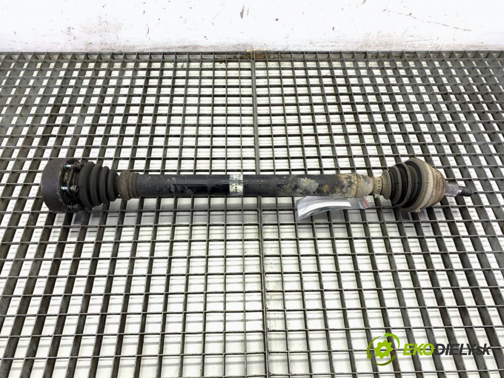 VW NEW BEETLE liftback 2000 66 kW 1.9 TDI 1896 Poloos pravy predný 1J0407272AH