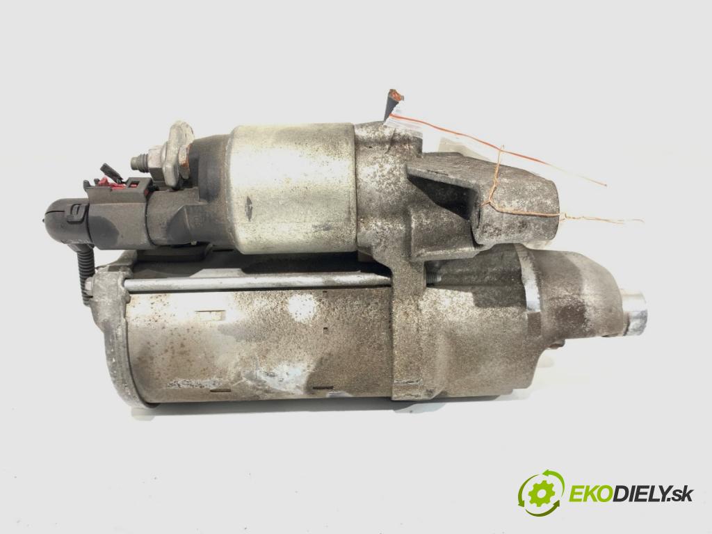AUDI A4 B8 sedan 2014 140 kW 2.0 TDI 1968 Štartér 04L911021 (Štartér)