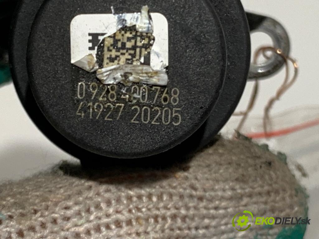 AUDI A4 B8 sedan 2014 140 kW 2.0 TDI 1968 Regulátor tlaku paliva 0928400768 (Palivový systém ostatné)