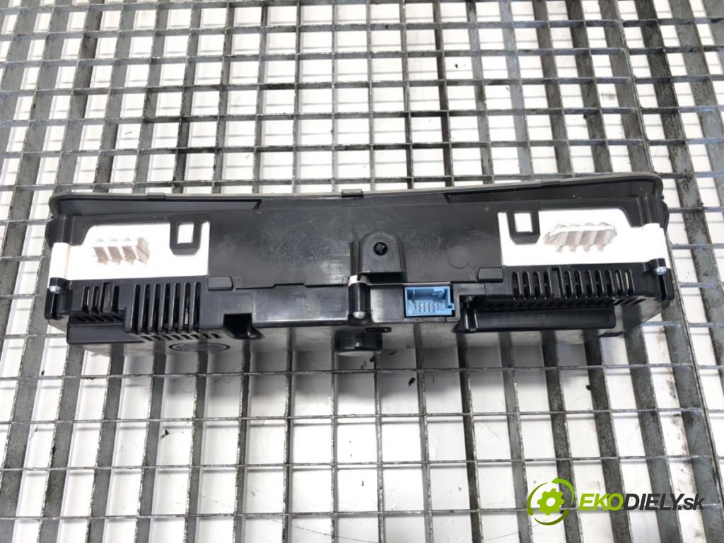 VOLVO FH II Ciągnik siodłowy 2021 338 kW 460 338 kW [460 KM] olej napędowy 2012 - 2022 12800 Prístrojovka 22222030-P08 (Prístrojová doska, displej)