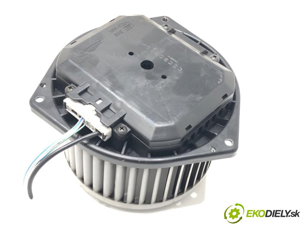 NISSAN MURANO Z50 SUV 2006 172 kW 3.5 3498 ventilátor kúrenia