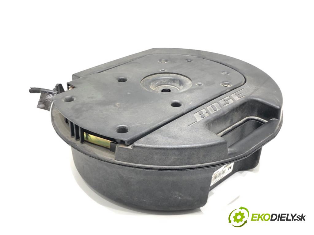 NISSAN MURANO I (Z50) 2002 - 2009    3.5 172 kW [234 KM] benzyna 2003 - 2007  subwoofer 28170CA10A (Audio zariadenie)