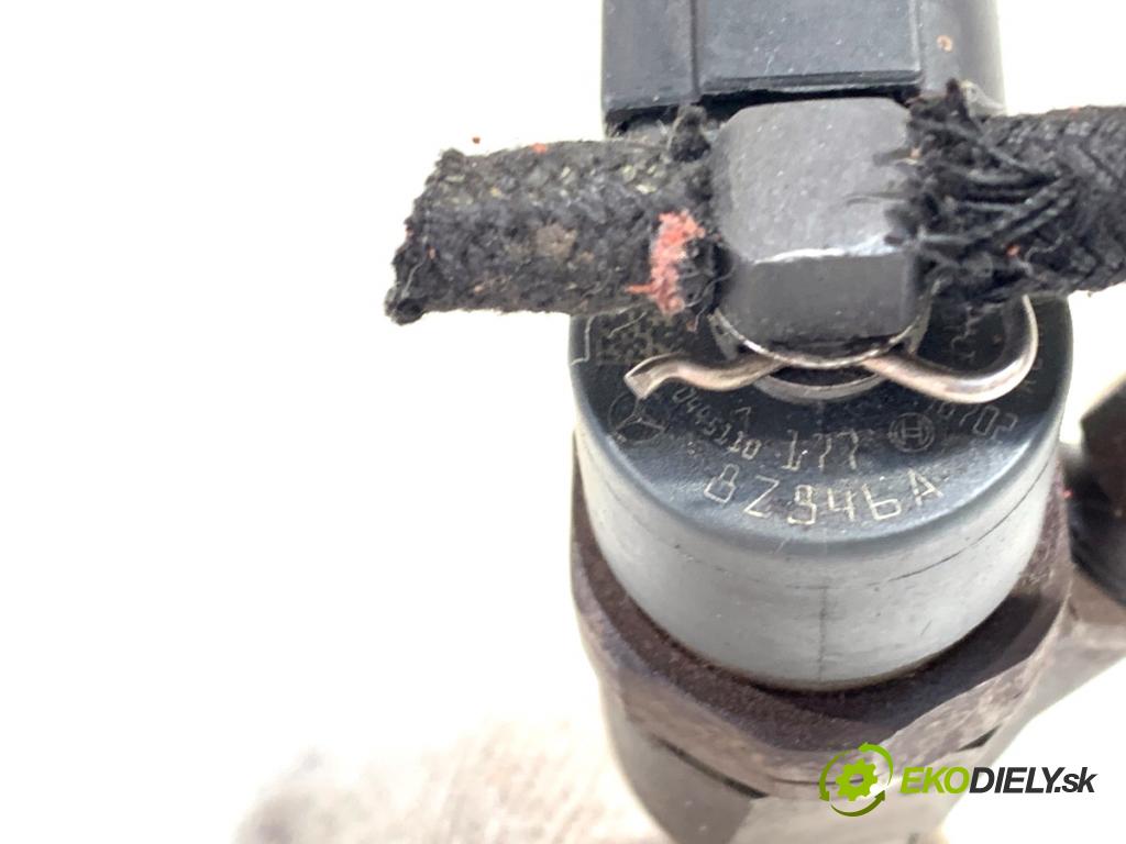 MERCEDES-BENZ KLASA C (W203) 2000 - 2007    C 200 CDI (203.004) 85 kW [116 KM] olej napędowy 2000 - 2003  vstrekovač 0445110177 A6480700287 (Vstrekovač paliva)