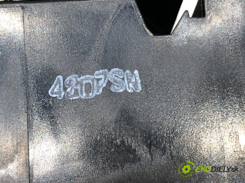 NISSAN MICRA K13 liftback 2014 59 kW 1.2 1198 Prepínač okien  (Prepínacie páčky pod volantom)