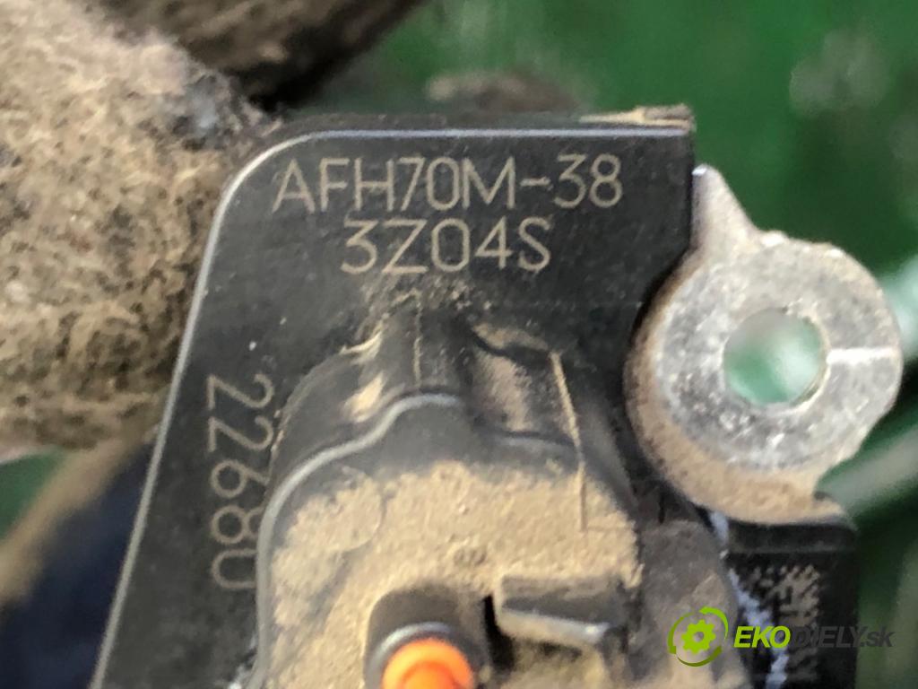 NISSAN MICRA K13 liftback 2014 59 kW 1.2 1198 Váha vzduchu 226807S000 (Váha vzduchu)