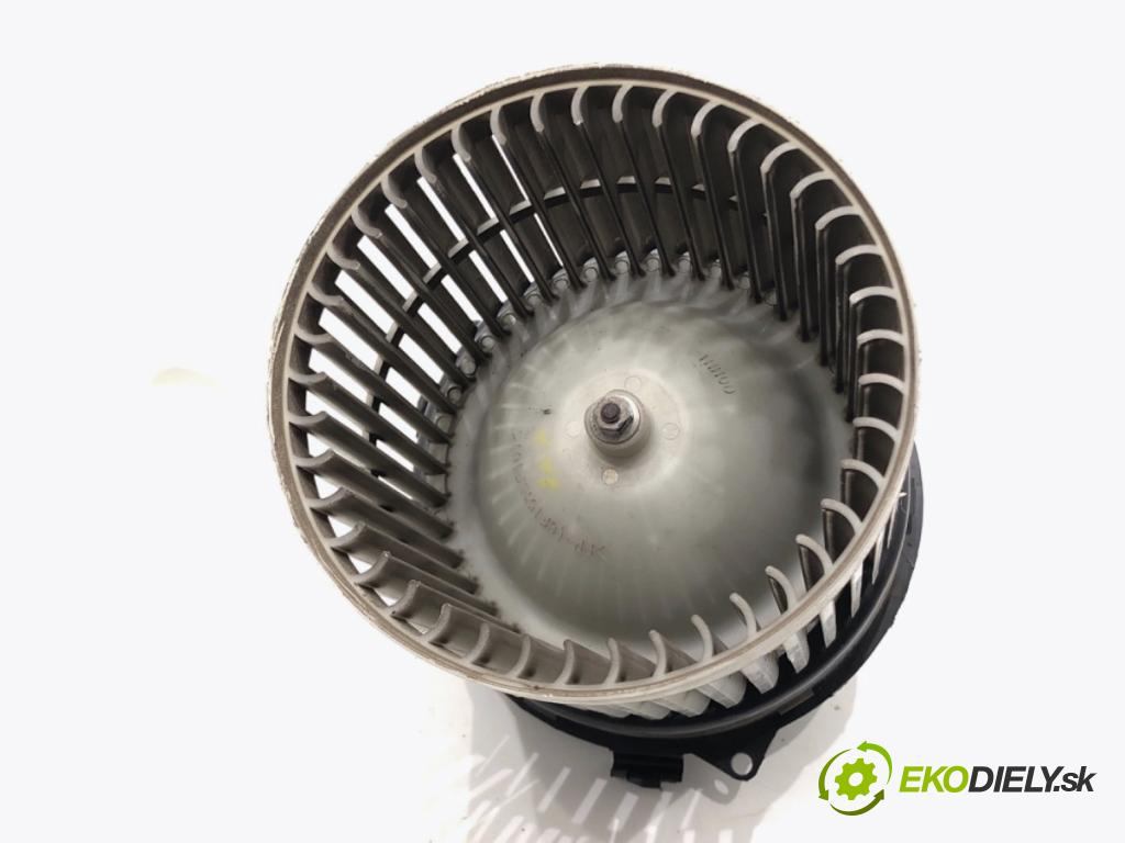 NISSAN MICRA K13 liftback 2014 59 kW 1.2 1198 ventilátor kúrenia 