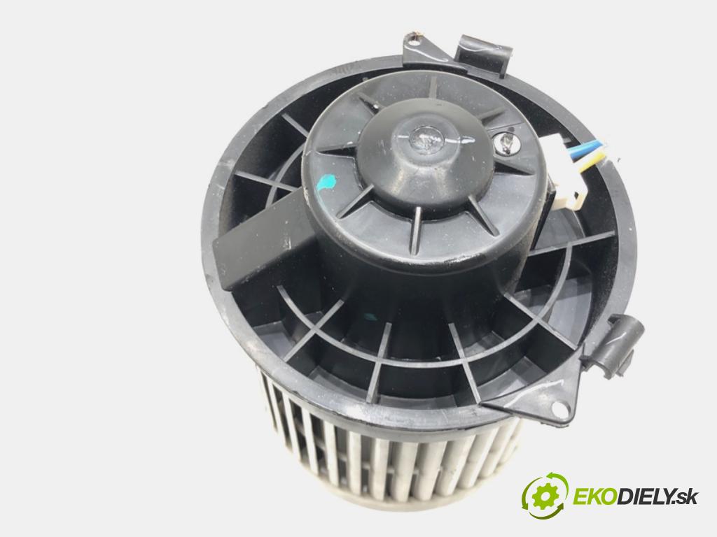 NISSAN MICRA K13 liftback 2014 59 kW 1.2 1198 ventilátor kúrenia