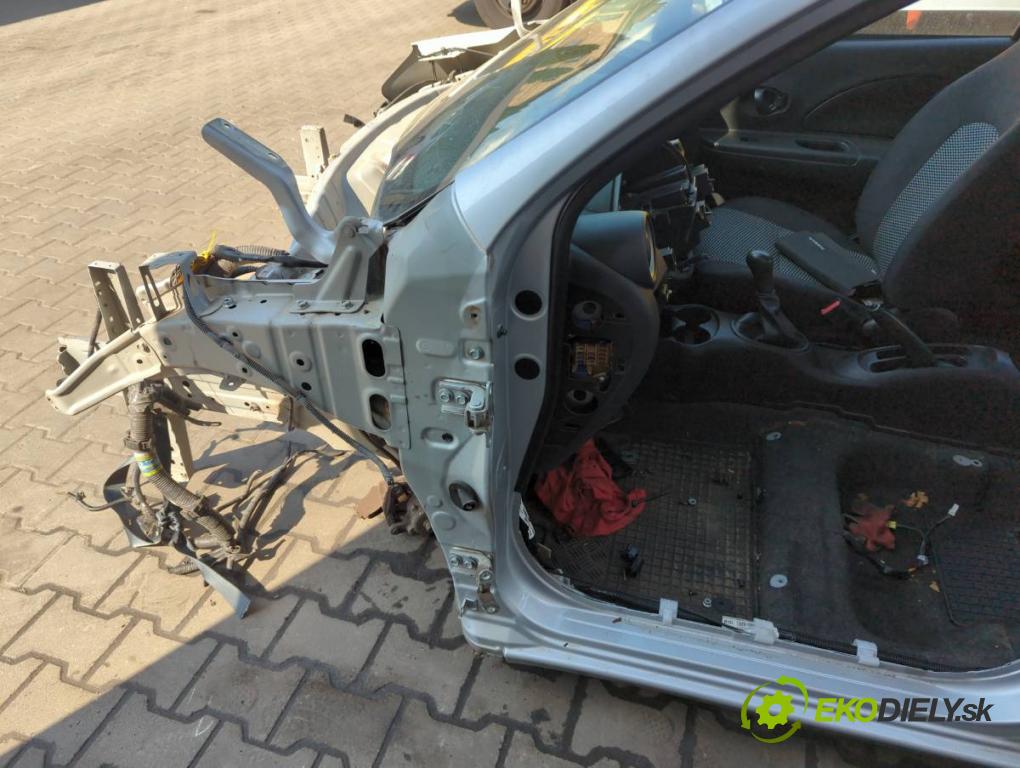 NISSAN MICRA IV (K13K) 2010 - 2022    1.2 59 kW [80 KM] benzyna 2010 - 2015  KAROSERIA ČTVRŤÁK blatník zadní část levý pravý práh střecha PODŁUŻNICA levý pravý